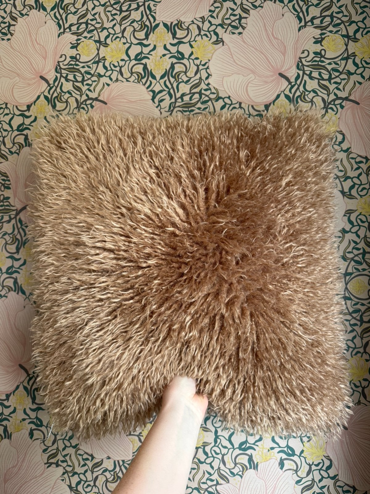 By Boo kussen bruin / taupe, Ophalen, Zo goed als nieuw, Beige, Vierkant