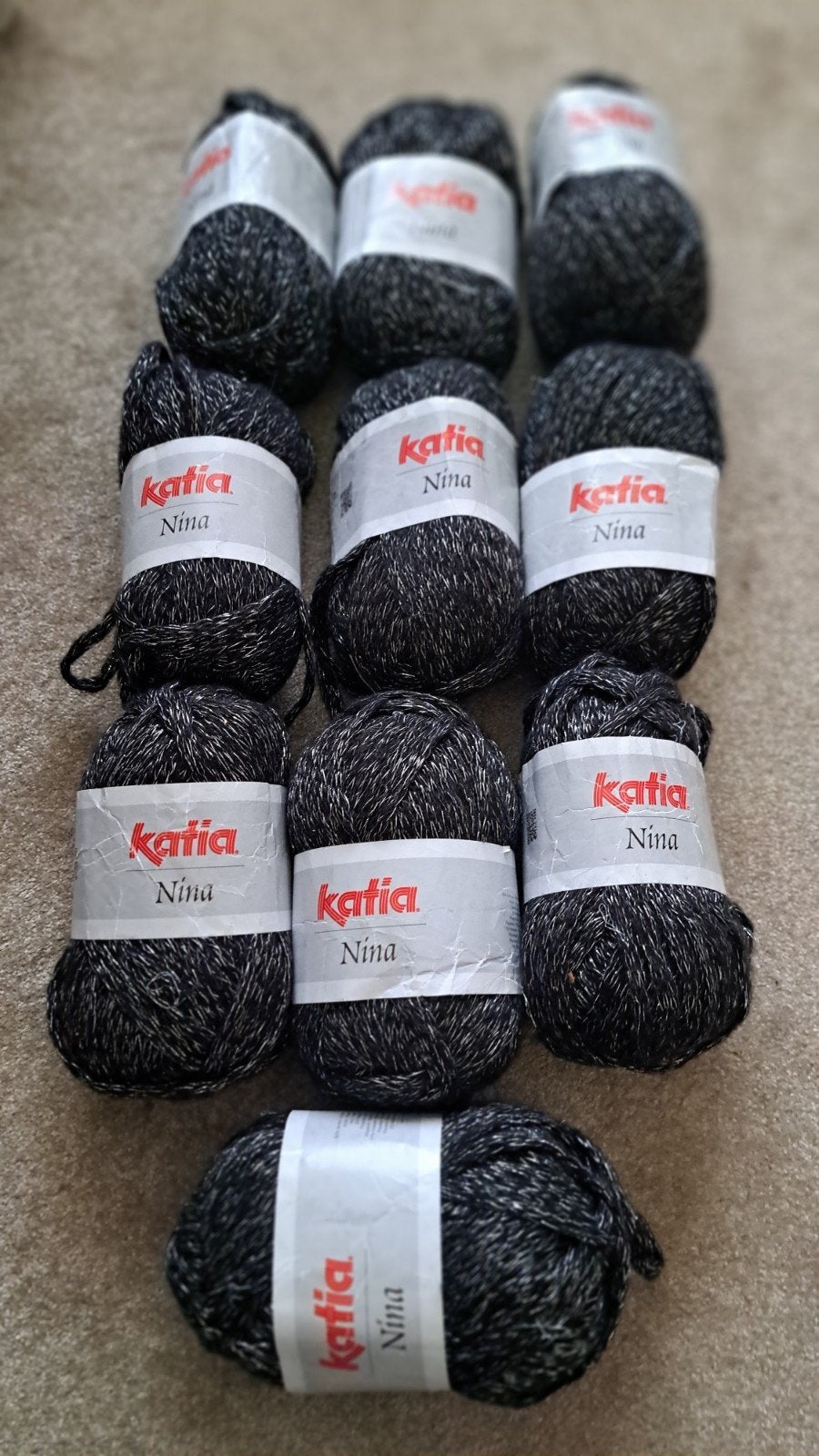 Katia Nina Wol/Garen met mohair- 10 Bollen Zwart met Glans, Ophalen of Verzenden, Nieuw, Breien of Haken, Wol of Garen