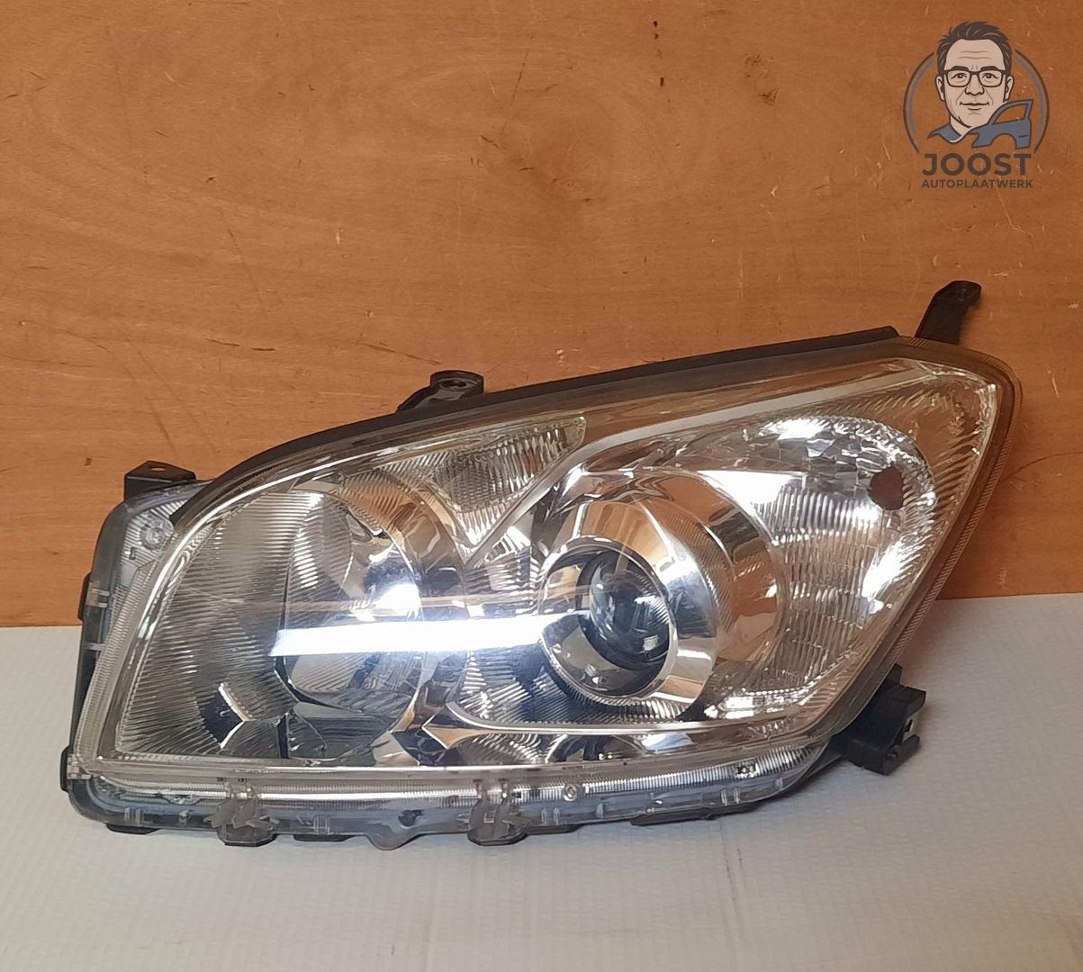 Koplamp nieuw orgineel Toyota RAV4 III -> 2008 Ichikoh 42-59, -, Nieuw, Ophalen of Verzenden, Toyota