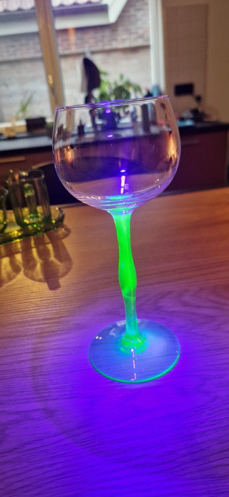 Vintage uranium glas wijnglas - groen, Ophalen of Verzenden