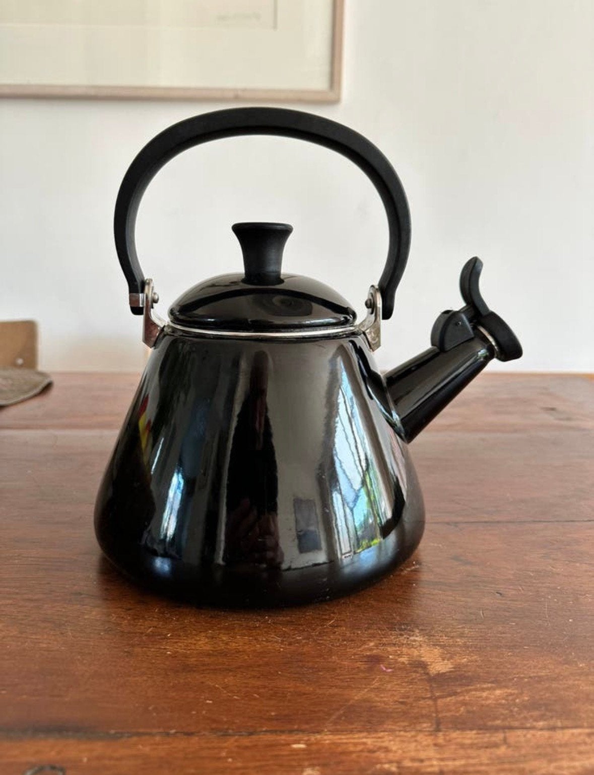 Fluitketel Le Creuset Kone Zwart, 2 liter of meer, Ophalen of Verzenden, Zo goed als nieuw