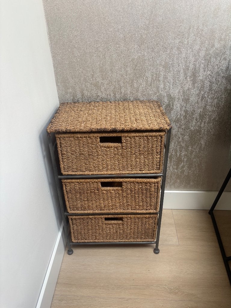 Rieten opbergkastje met 3 manden, Ophalen, Gebruikt, Overige materialen, 50 tot 100 cm