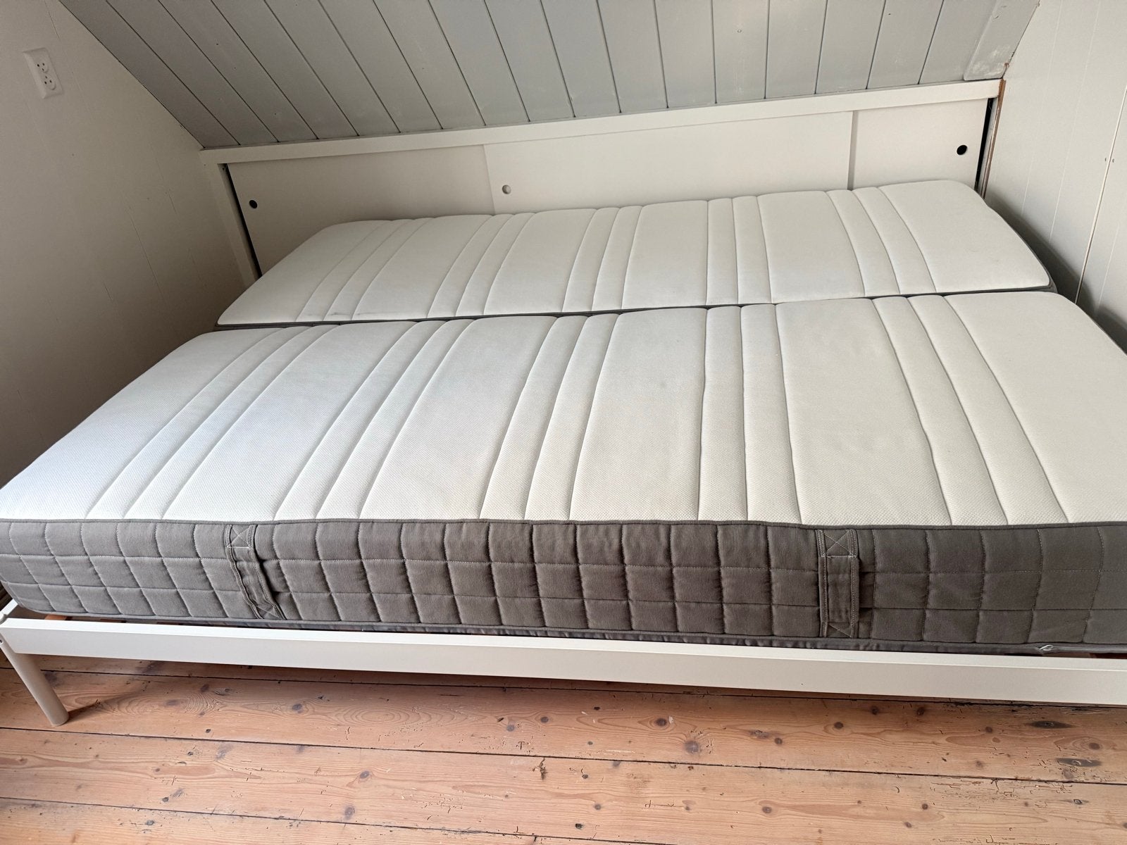 2 stevige IKEA HOVAG matrassen 80x200 cm, Ophalen, Gebruikt, Eenpersoons, 80 cm