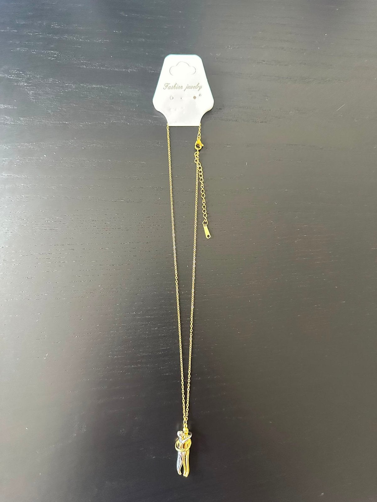 Gouden Ketting met 2 Figuren – Uniek Design, Sieraden, Tassen en Uiterlijk, Kettingen, Verzenden, Zo goed als nieuw, Goud, Overige materialen