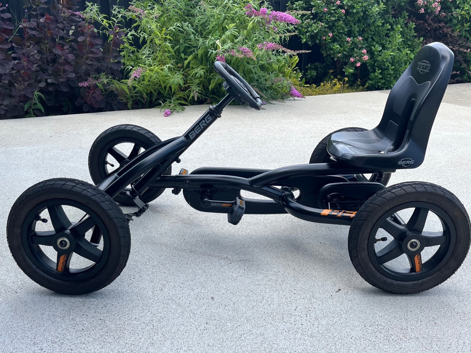Berg Buddy Skelter Black Graphite - Zo goed als nieuw, Kinderen en Baby's, Speelgoed | Buiten | Skelters, Ophalen, Zo goed als nieuw
