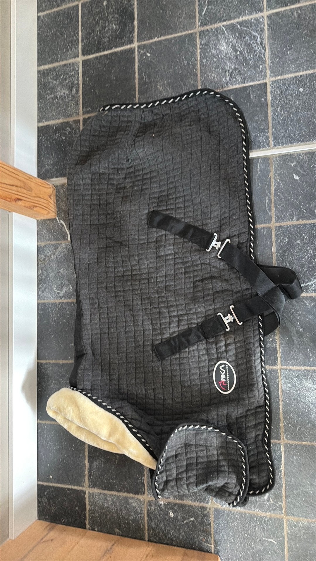 Super mooie showdeken van Nika horse products 127, Ophalen of Verzenden, Gebruikt