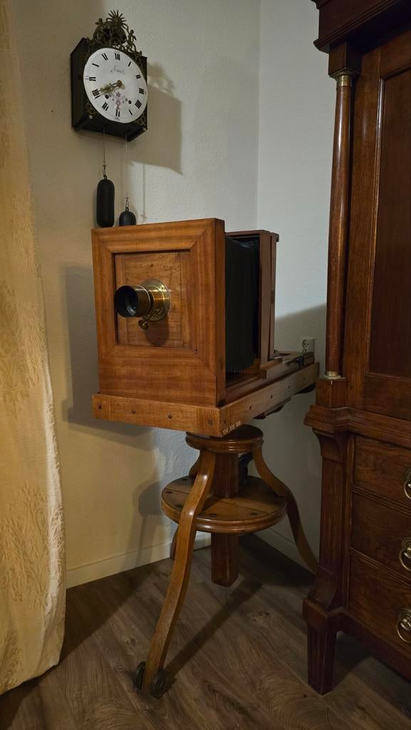 Antieke studiocamera Rijksmuseum Prentenkabinet Leiden, Ophalen