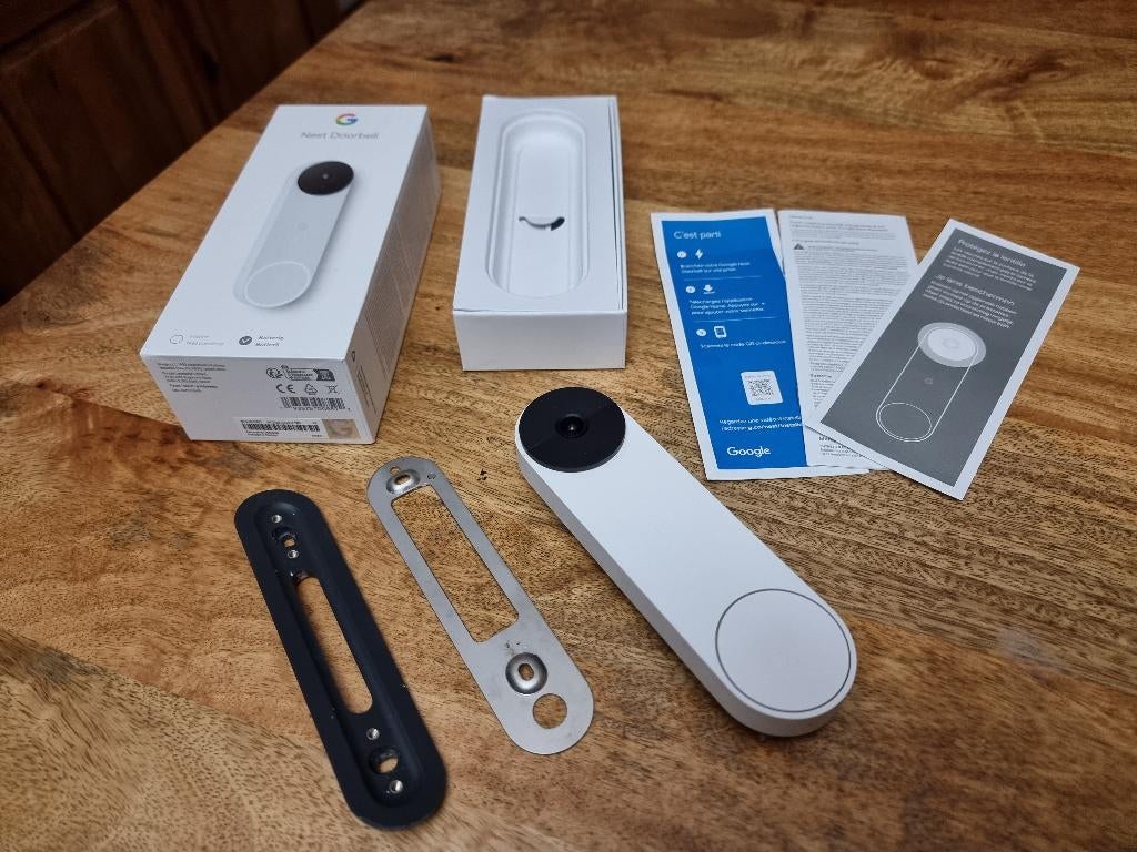 Google draadloze Nest Deur Camera,Video Deurbel / Intercom, Ophalen of Verzenden, Zo goed als nieuw, Buitencamera