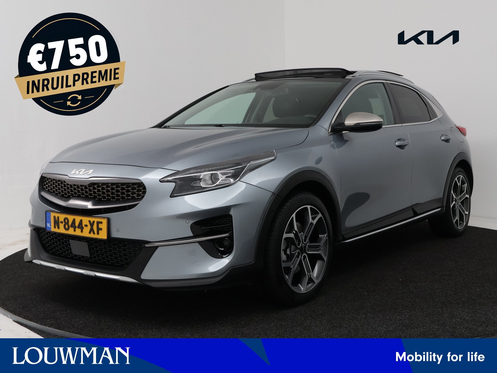 Kia Xceed 1.5 T-GDI MHEV ExecutiveLine | Leder | Trekhaak |, Auto's, Voorwielaandrijving, Gebruikt, 4 cilinders, Bedrijf