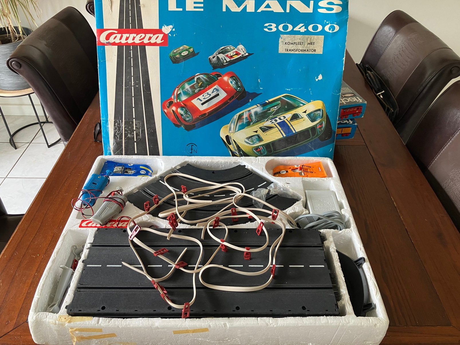 Carrera le mans 30400 racebaan, Kinderen en Baby's, Speelgoed | Racebanen, Carrera, Ophalen of Verzenden, Elektrisch, Racebaan