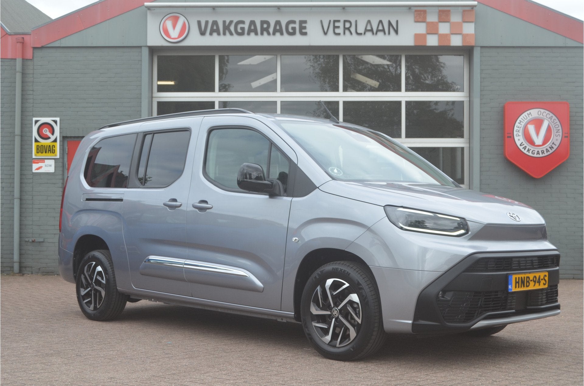 Toyota ProAce CITY VERSO NW. MODEL.. 2230km! 1.2 Turbo Dynam, Voorwielaandrijving, 12 maanden, 15 km/l, Gebruikt