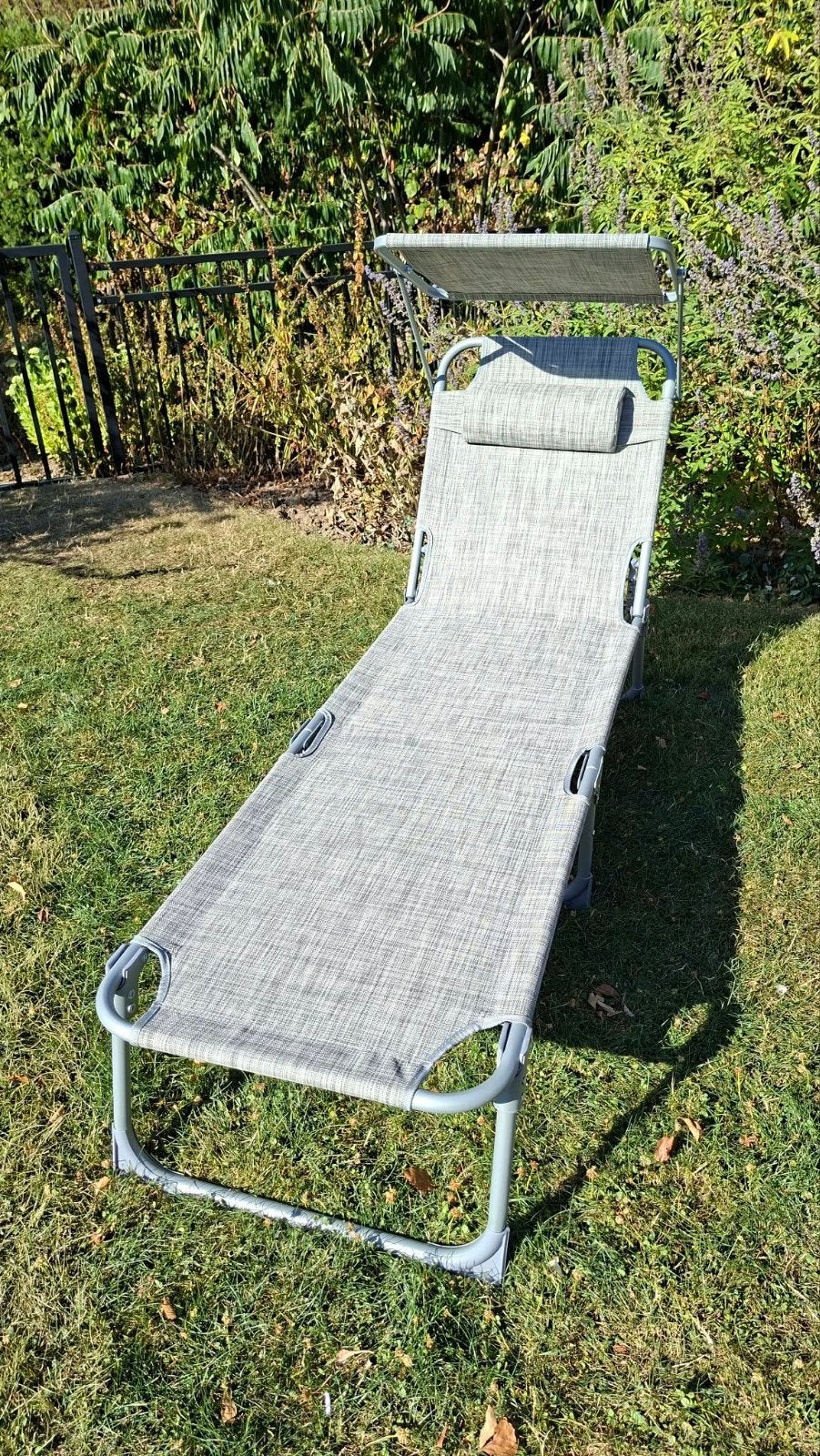 Ligstoel Ligbed Tuinstoel Grijs / Wit Stof Zonnedak  Verstel, Ophalen, Nieuw, Aluminium, Inklapbaar