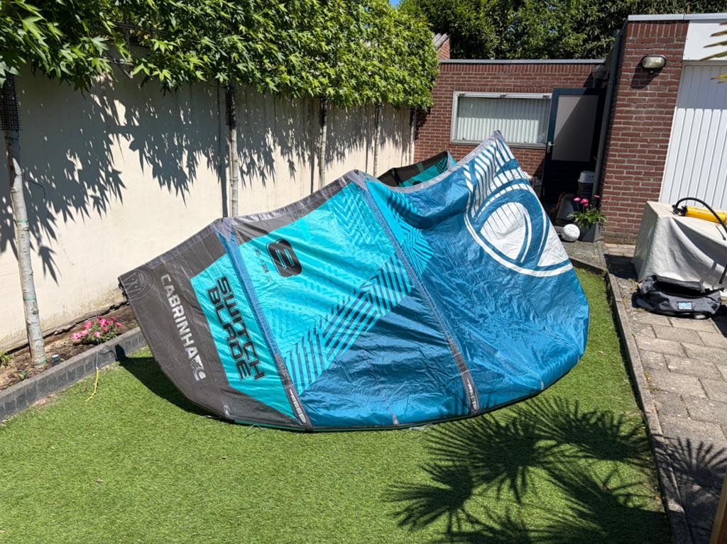 Te koop Cabrinha switchblade 8 meter, Watersport en Boten, Kitesurfen, Gebruikt, Kite, 8 m², Geen board, Ophalen of Verzenden