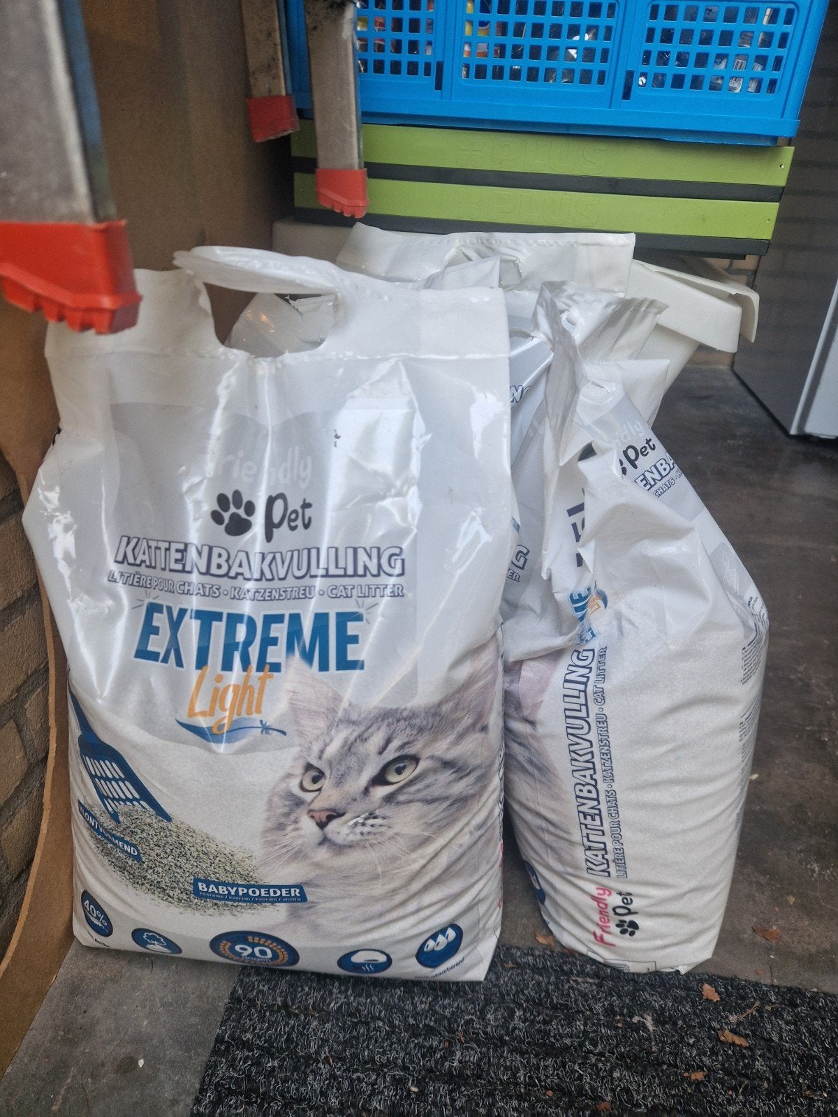 4 zakken kattenbakvulling, Ophalen, Nieuw