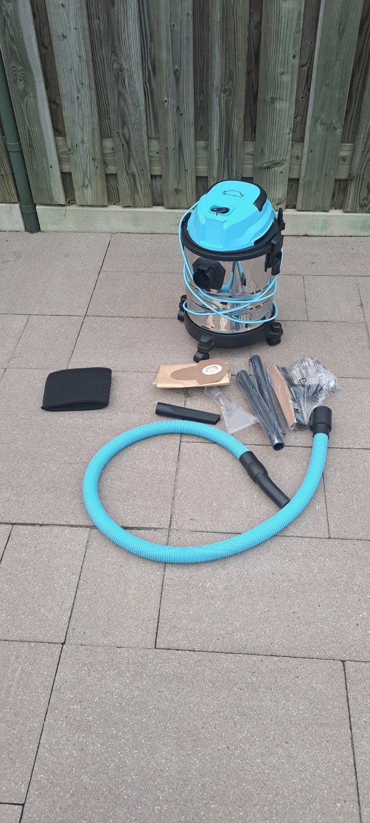 Stipt Wet & Dry Pokevac Nat- en Droogzuiger 1250W, Ophalen, Nieuw, Industriële stofzuiger, Reservoir