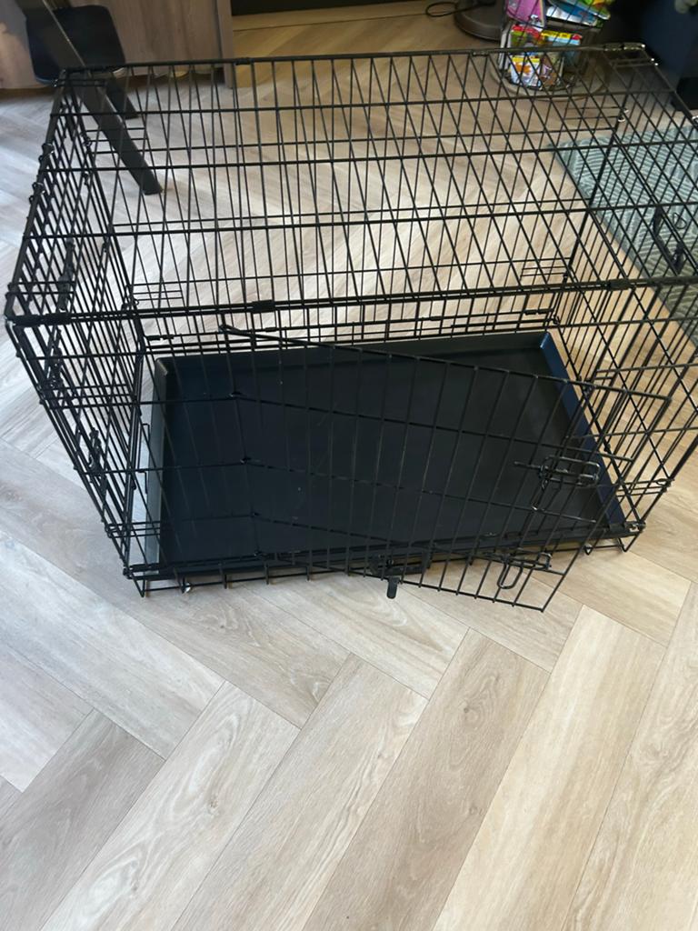 mooie zwarte bench, Dieren en Toebehoren, Ophalen of Verzenden, Zo goed als nieuw