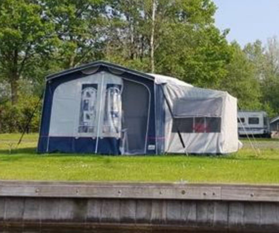 Voortent Hyperkamp 270 Maat 2 (680-705), Ophalen, Gebruikt