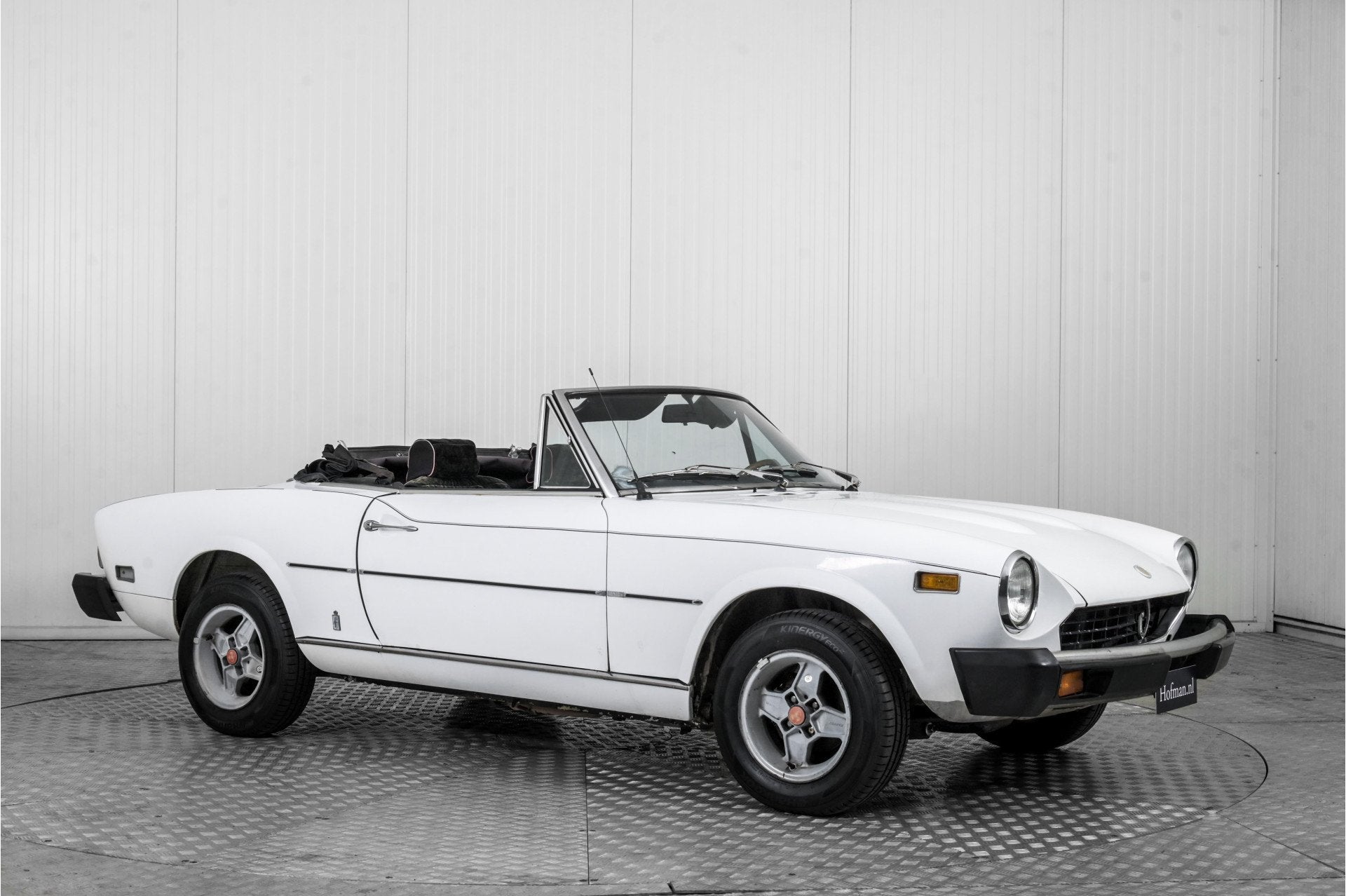 Fiat 124 Spider . (bj 1977), foto 6