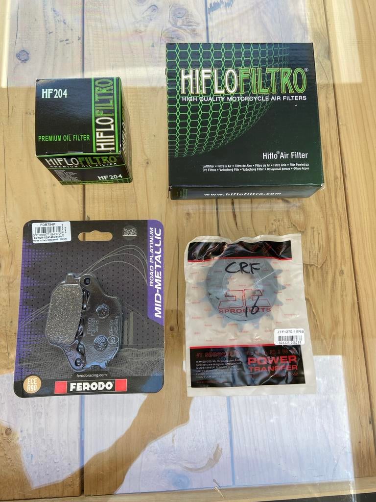 Honda CRF 1000 Oliefilter, Luchtfilter, Remblokken,  VTW, Motoren, Ophalen of Verzenden, Nieuw