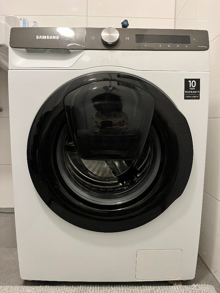 Samsung AddWash Washing Machine — 9kg, 1 Year Old, Ophalen, 1200 tot 1600 toeren, 8 tot 10 kg, Zo goed als nieuw