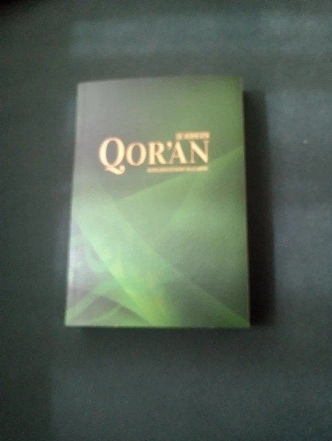 Boek de verheven qor'an zo goed als nieuw, Ophalen of Verzenden, Zo goed als nieuw, Spiritualiteit algemeen, Overige typen