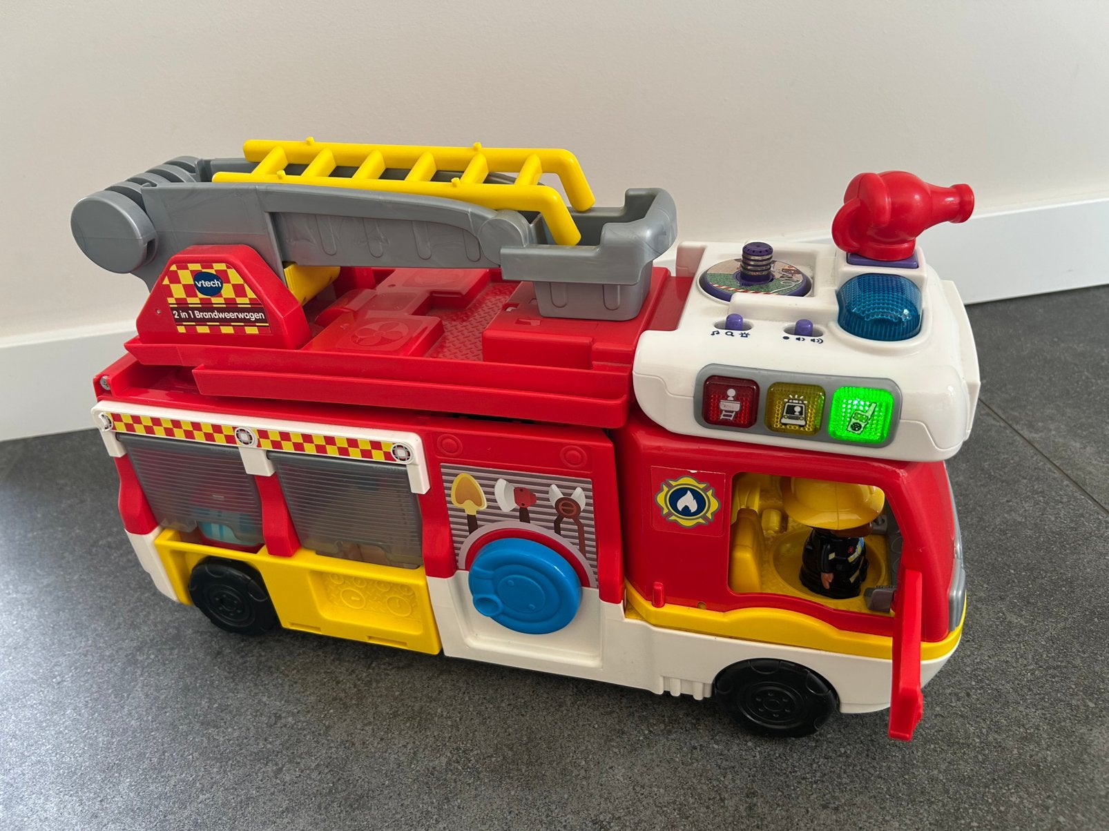 VTech brandweerwagen Vrolijke Vriendjes, Ophalen, Gebruikt, 2 tot 4 jaar