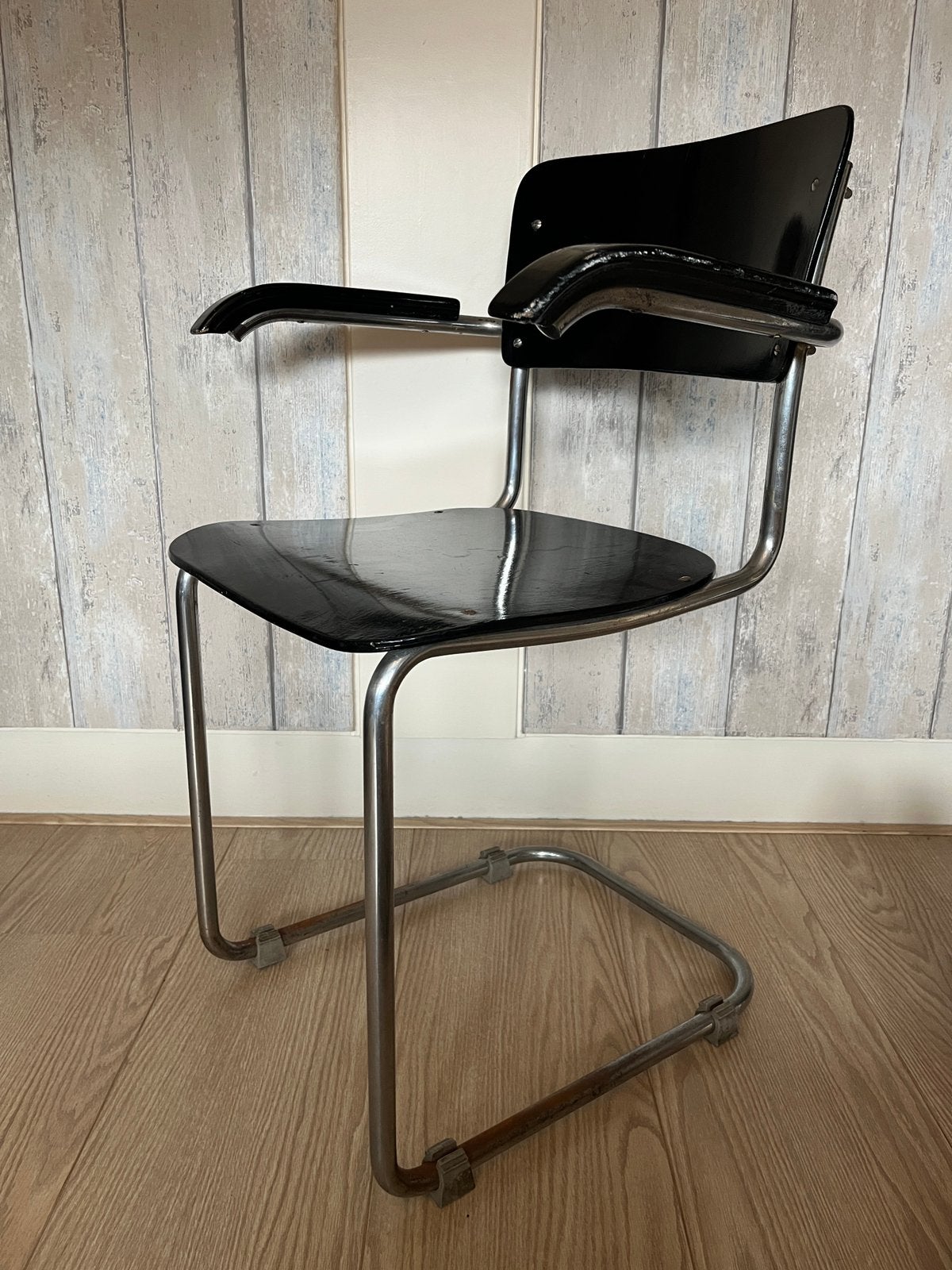 Thonet S 43 F door Mart Stam., Ophalen