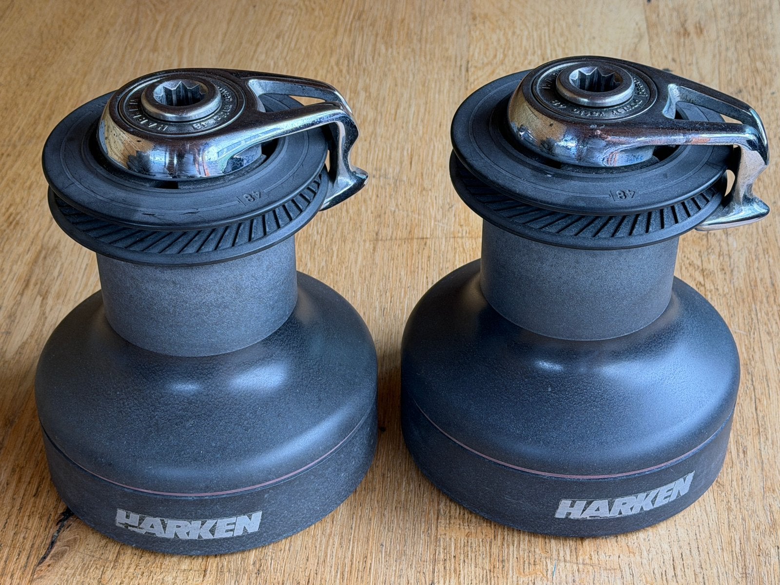 Harken 48 two speed Power Ratio selftailing / st lieren, Watersport en Boten, Ophalen of Verzenden, Gebruikt