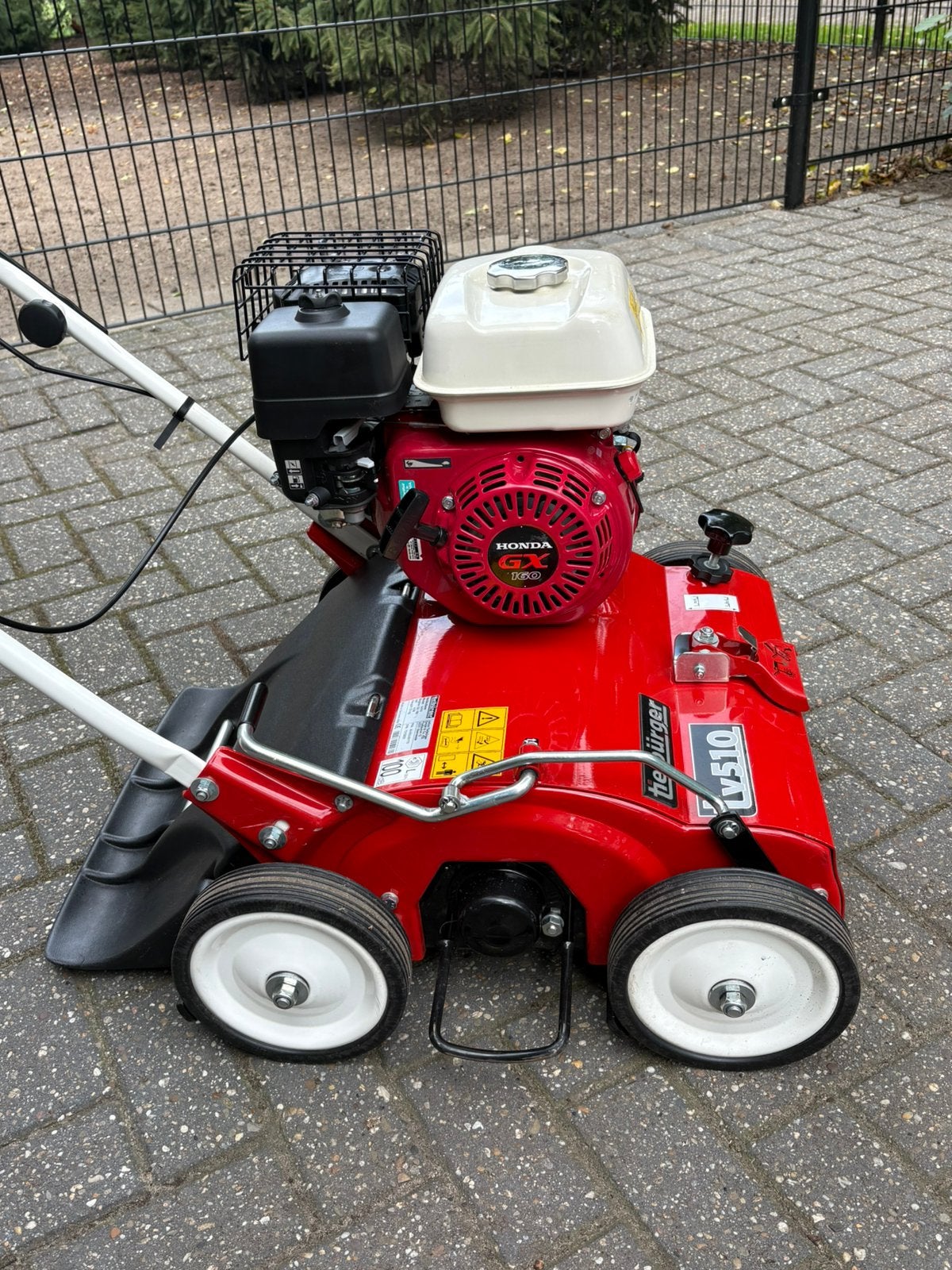 Tielburger TV 510 verticuteermachine echte nieuwstaat., Ophalen, Benzine, -, -