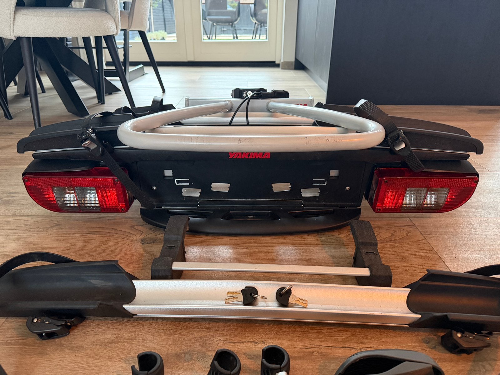 Yakima Justclick 3+1 fietsendrager, Auto diversen, Ophalen, Zo goed als nieuw, Achterklepdrager