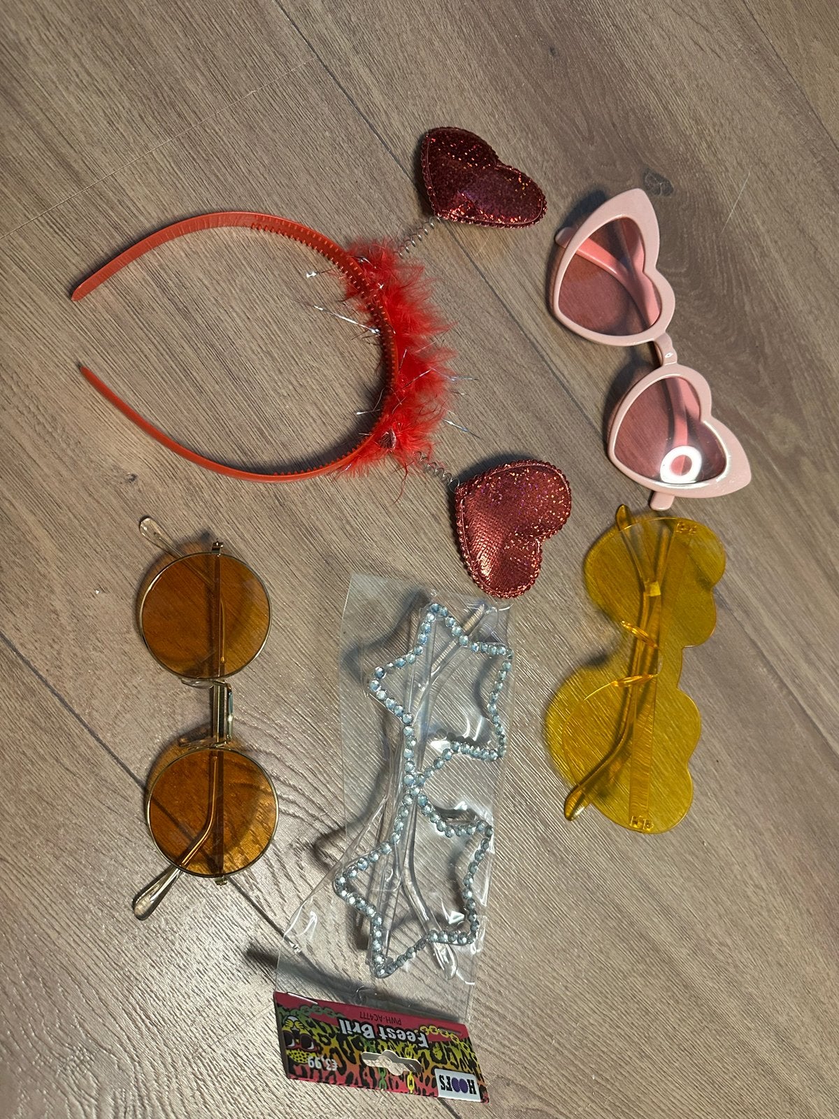 Hartjes bril en andere photobooth props, Ophalen of Verzenden, Gebruikt, Feestartikel, Valentijn of Romantisch