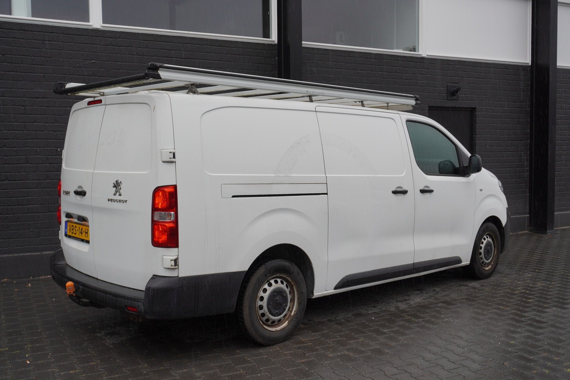 Peugeot Expert 2.0 BlueHDI 122 PK L3 EURO 6 - Airco - Navi -, Gebruikt, 4 cilinders, Leder en Stof, Origineel Nederlands
