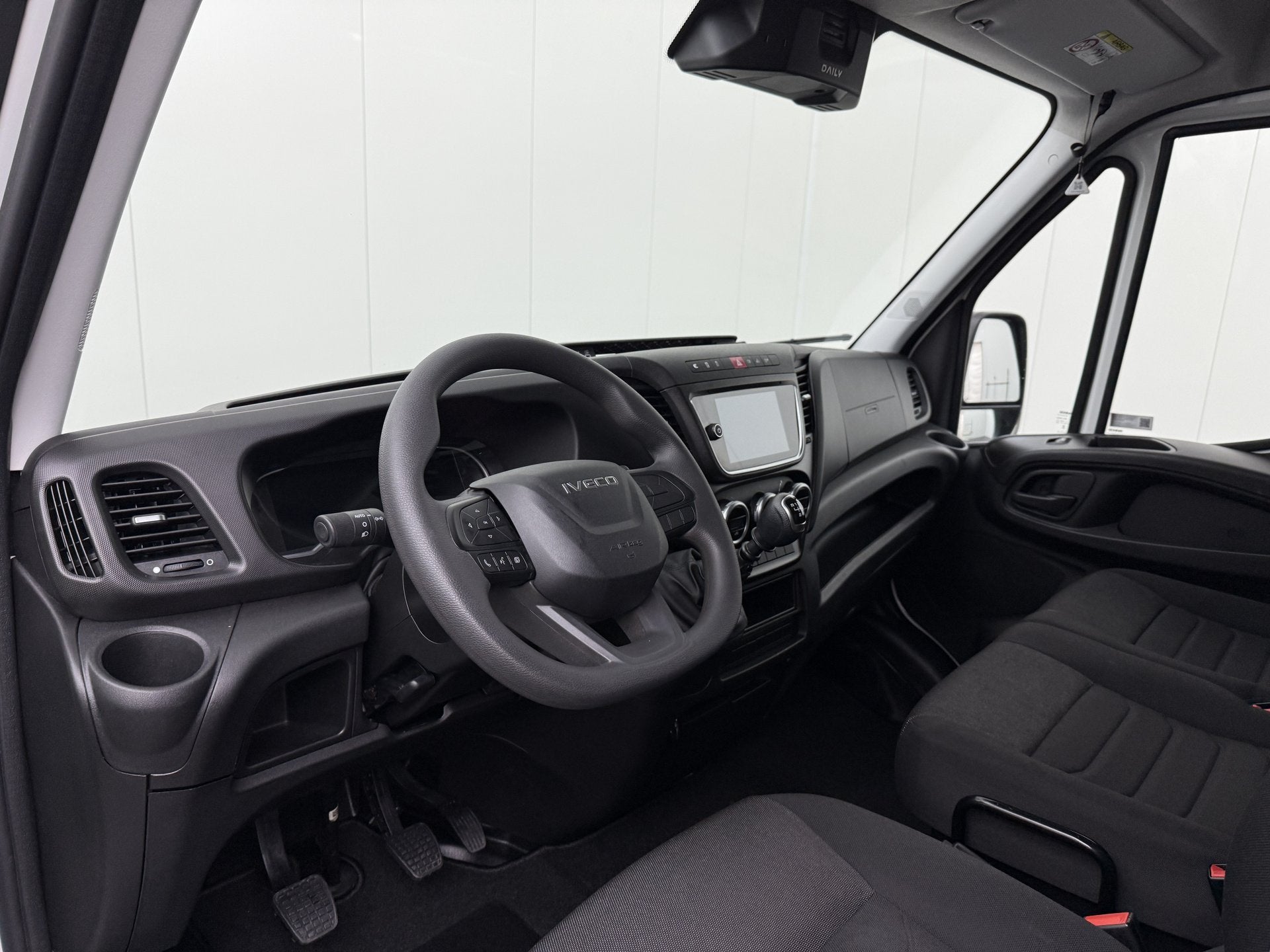 Iveco Daily 35S16 L3H2 Maxi | Nieuw model 2025 | Digital Coc, Auto's, Gebruikt, Euro 6, 156 pk, Iveco