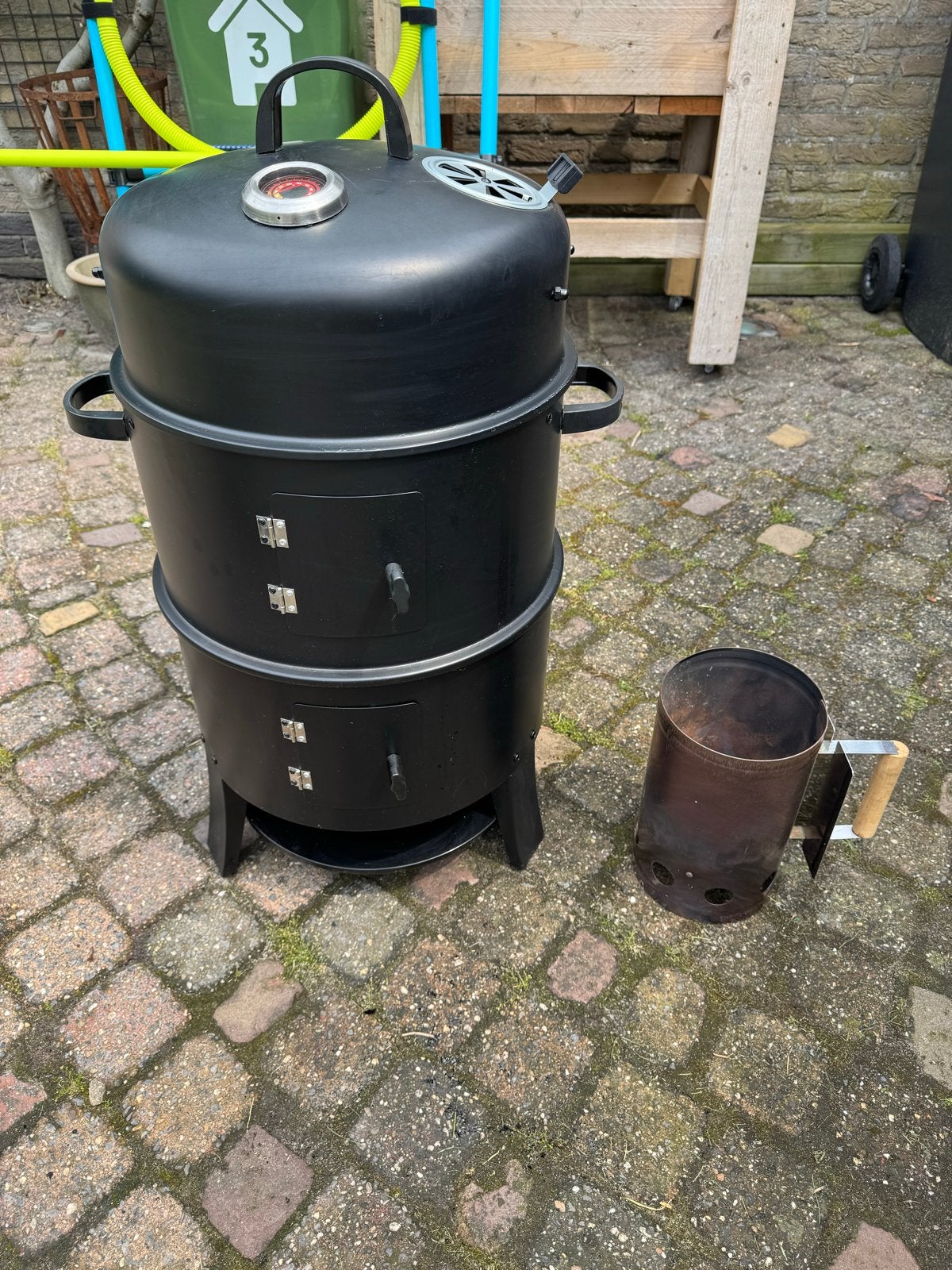 BBQ Smoker - Slechts 2 keer gebruikt, Ophalen, Gebruikt