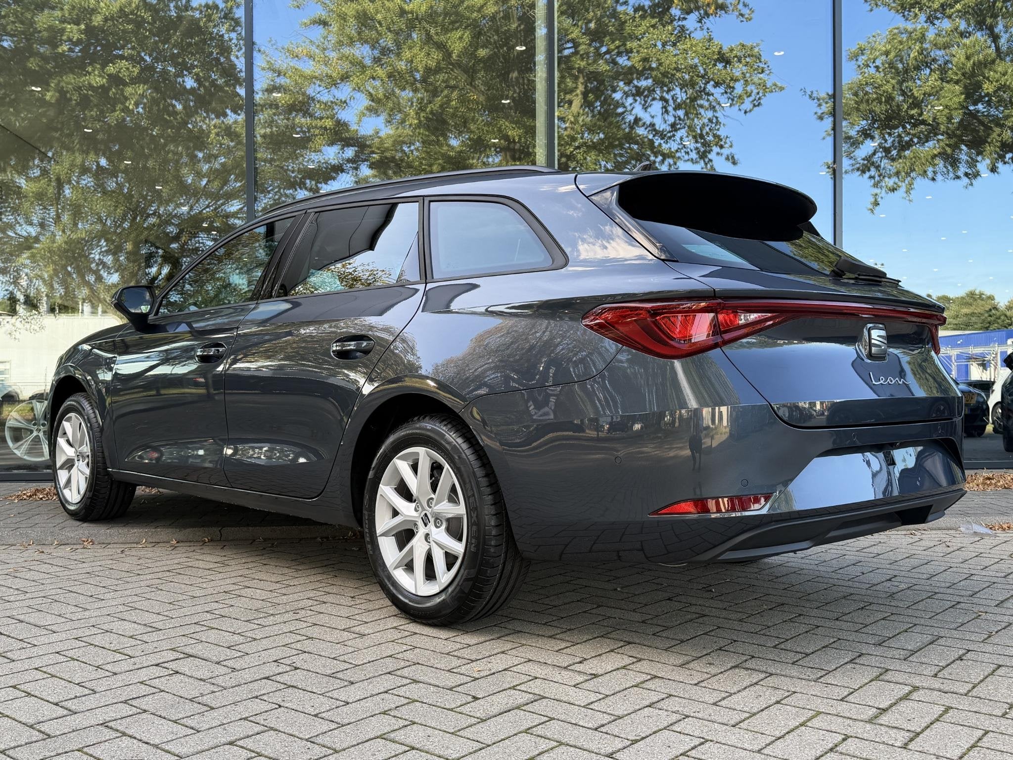 SEAT Leon Sportstourer 1.5 eTSI Style Business Intense 115 P, Auto's, Stof, 1498 cc, Euro 6, 4 cilinders