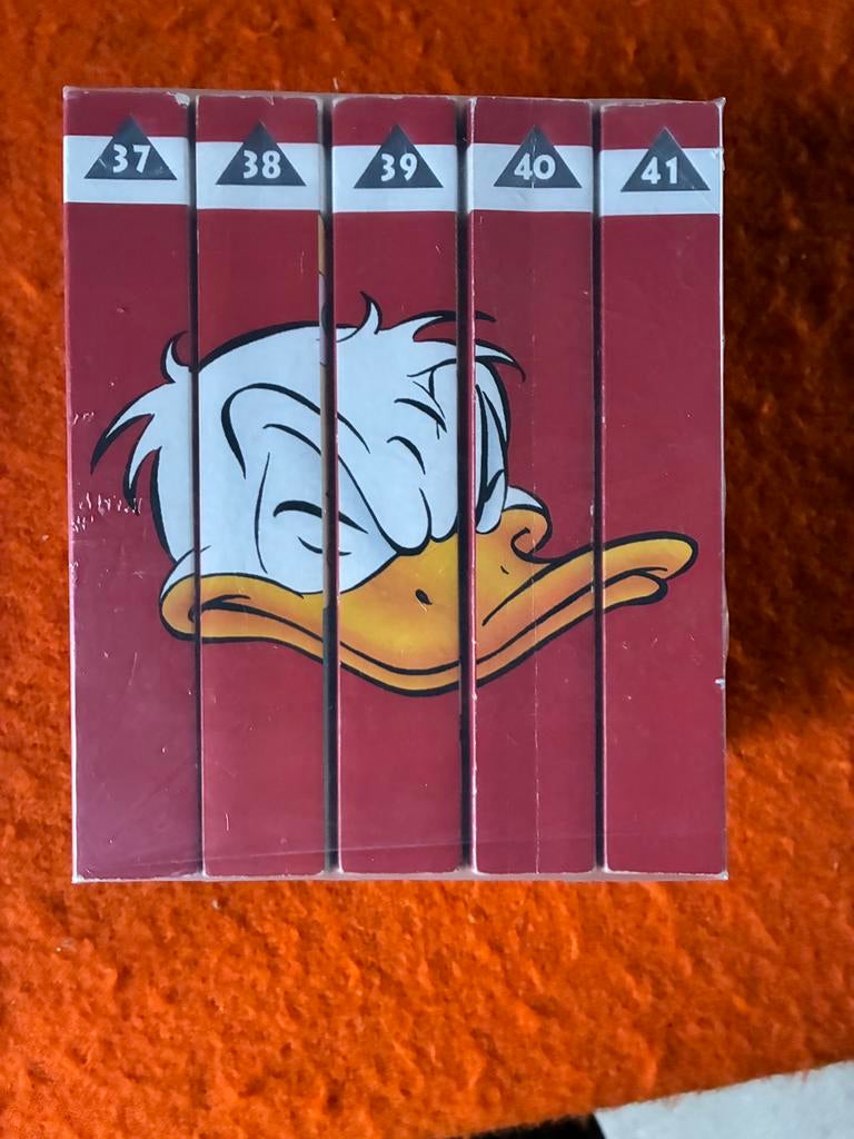 Donald Duck Volledige rugtekening 37 t/m 41, Boeken, Strips | Comics, Complete serie of reeks, Ophalen of Verzenden, Zo goed als nieuw