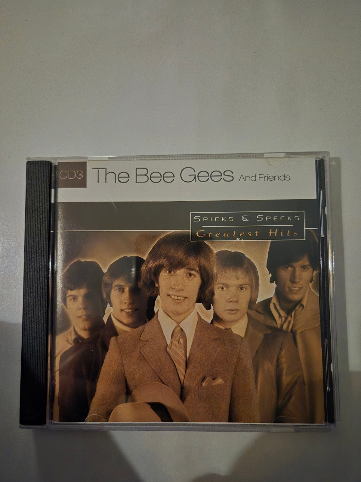 Bee Gees & Friends - Spicks & specks greatest hits. 3cd., Ophalen of Verzenden, Gebruikt
