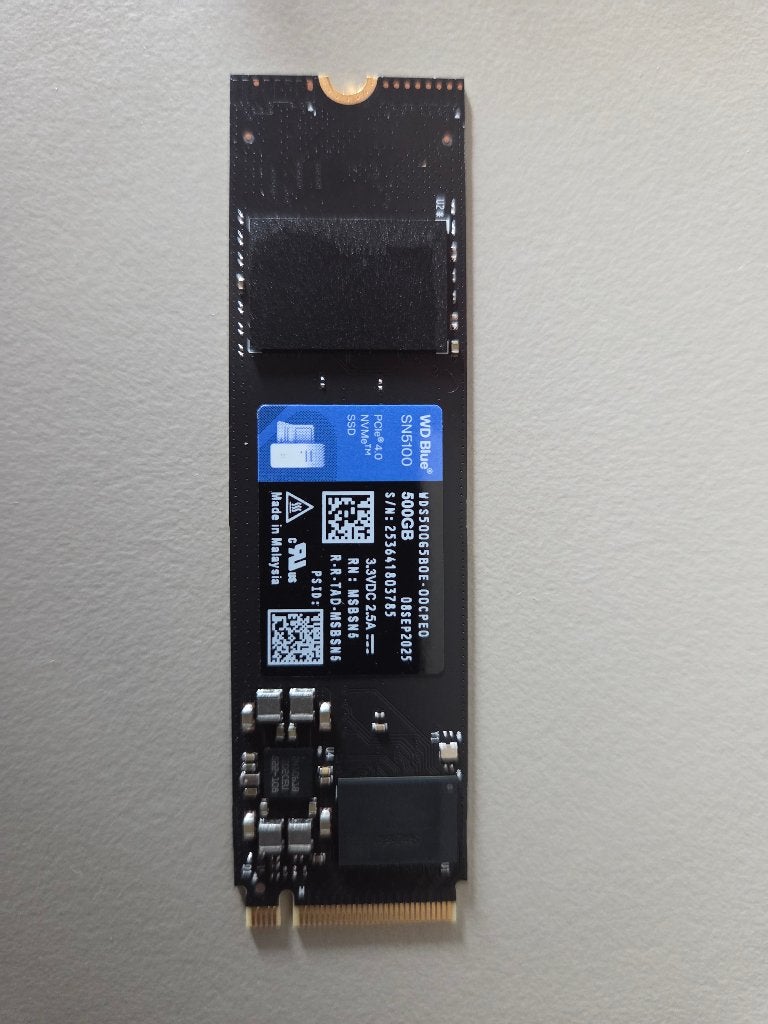 WD Blue SN5100 500GB NVMe SSD, Intern, SSD, Zo goed als nieuw, 500 GB
