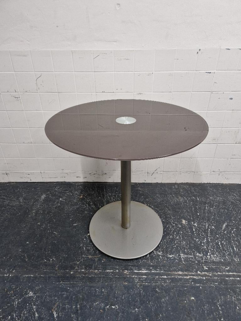 Ronde statafel met bruin glas en metalen poot, Huis en Inrichting, Tafels | Statafels, Ophalen, Gebruikt, /, /