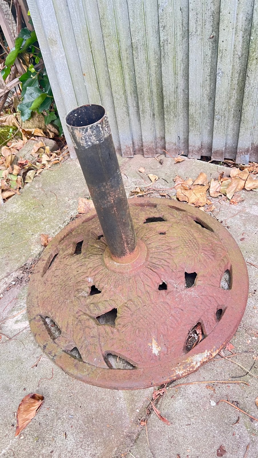 Gietijzer parasolvoet, Tuin en Terras, Ophalen, Gebruikt, Minder dan 1 meter, Parasolvoet