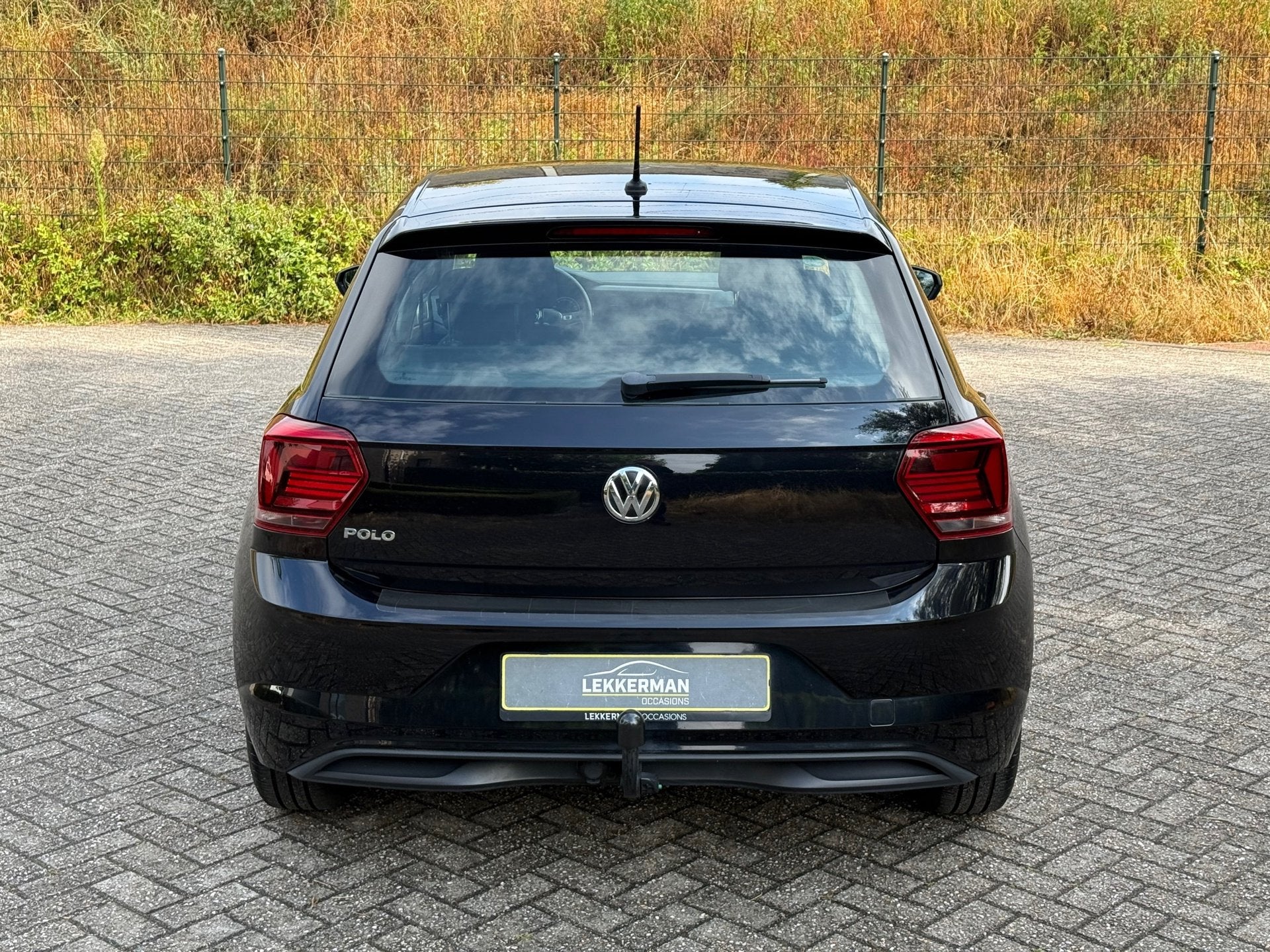 Volkswagen Polo 1.0 TSI Highline DSG I LED I TREKHAAK I BLUE, Auto's, Start-stop-systeem, Gebruikt, 95 pk, Zwart