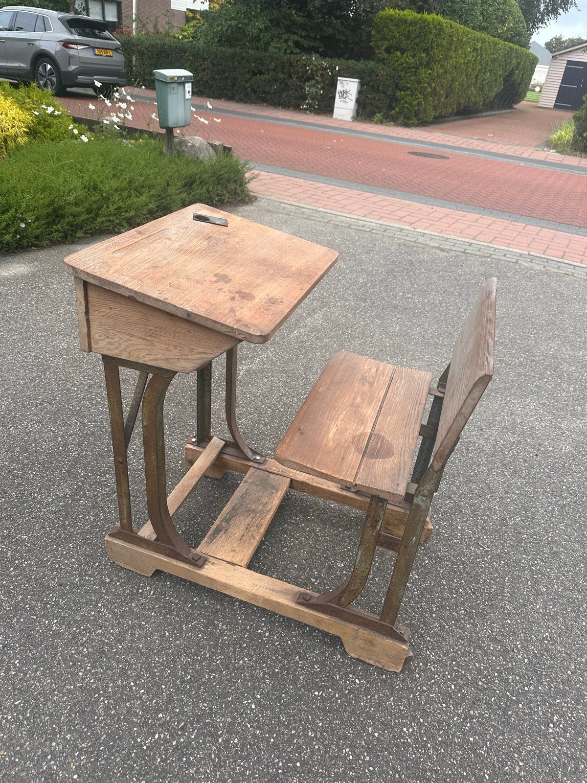 Vintage schoolbankje met stoel - Hout en metaal, Ophalen