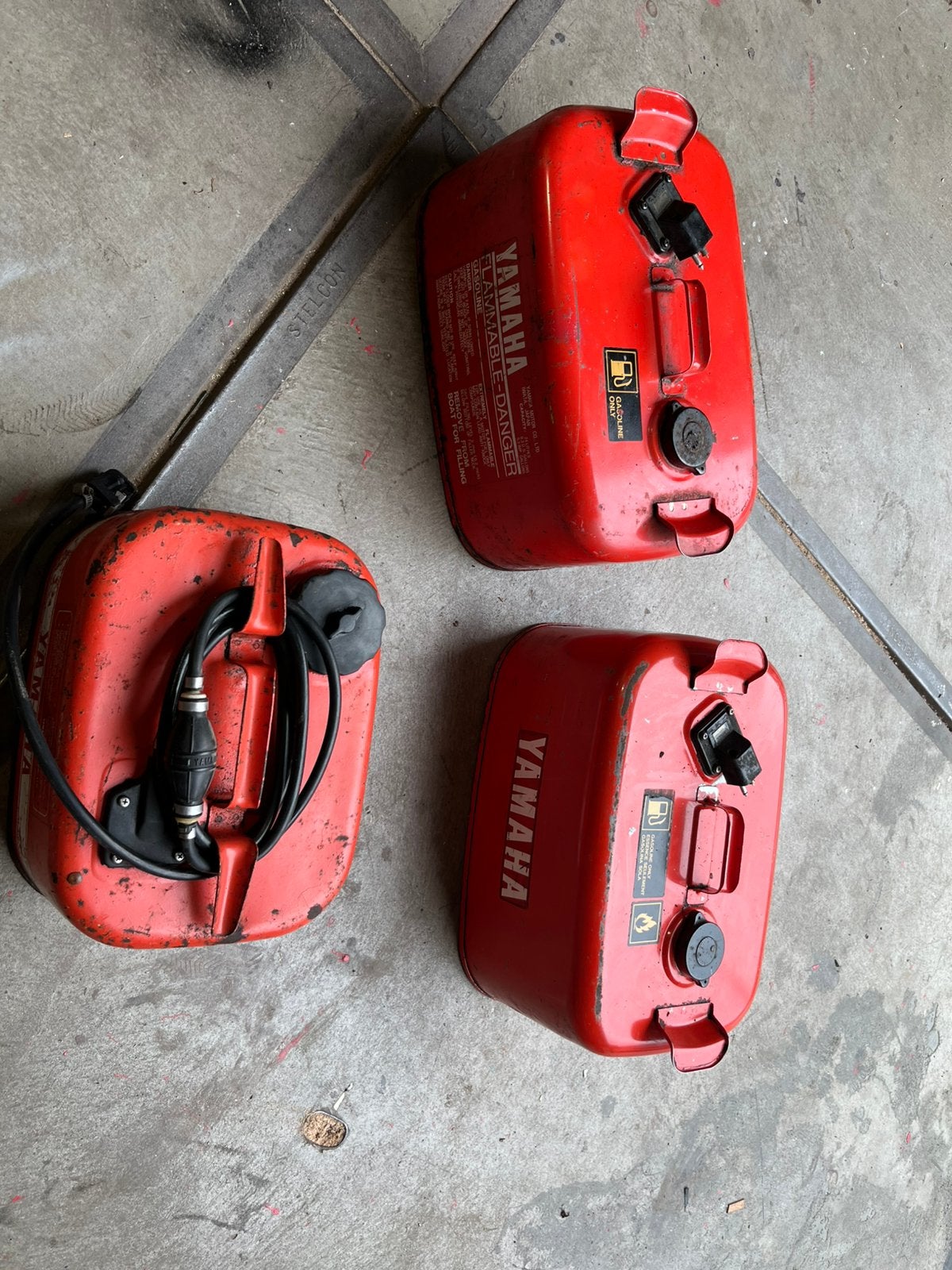 3 x orginele Yamaha brandstoftank, Ophalen of Verzenden, Zo goed als nieuw, Motor en Techniek, Motorboot