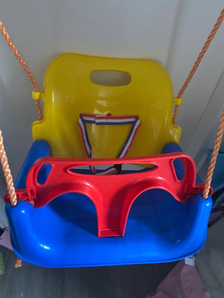 Binnenschommel voor baby/peuter - Altijd binnen gehangen, Ophalen, Zo goed als nieuw, Jongen of Meisje