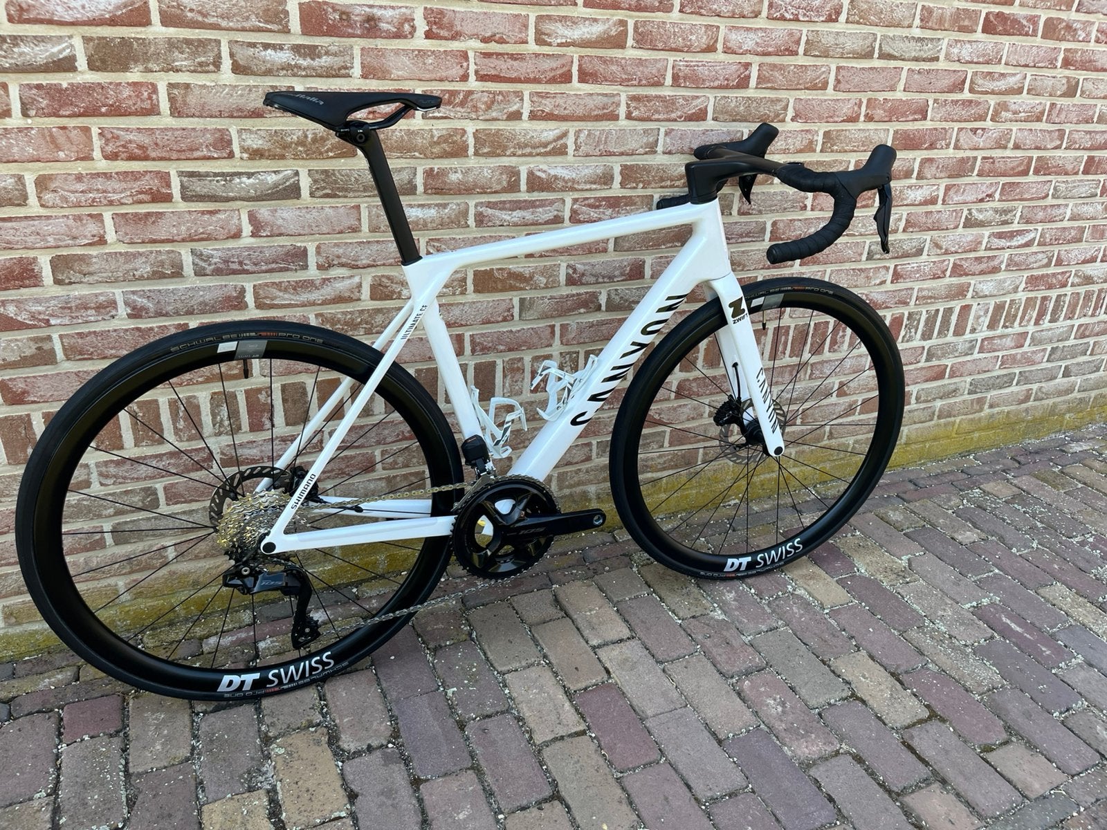 Canyon ultimate 105 di2, Carbon, Zo goed als nieuw, Meer dan 20 versnellingen, 53 tot 57 cm