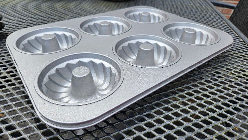Tulband bakblik voor kleine tulbandjes, Ophalen of Verzenden, Zo goed als nieuw, Taarten of Cupcakes, Bakvorm