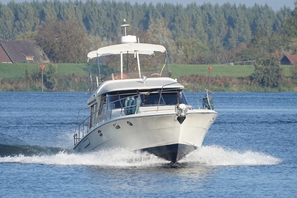 Veiling alert: Riva 42 Superamerica bieden vanaf € 20.000, Watersport en Boten, Motorboten en Motorjachten, Ophalen, Overige merken
