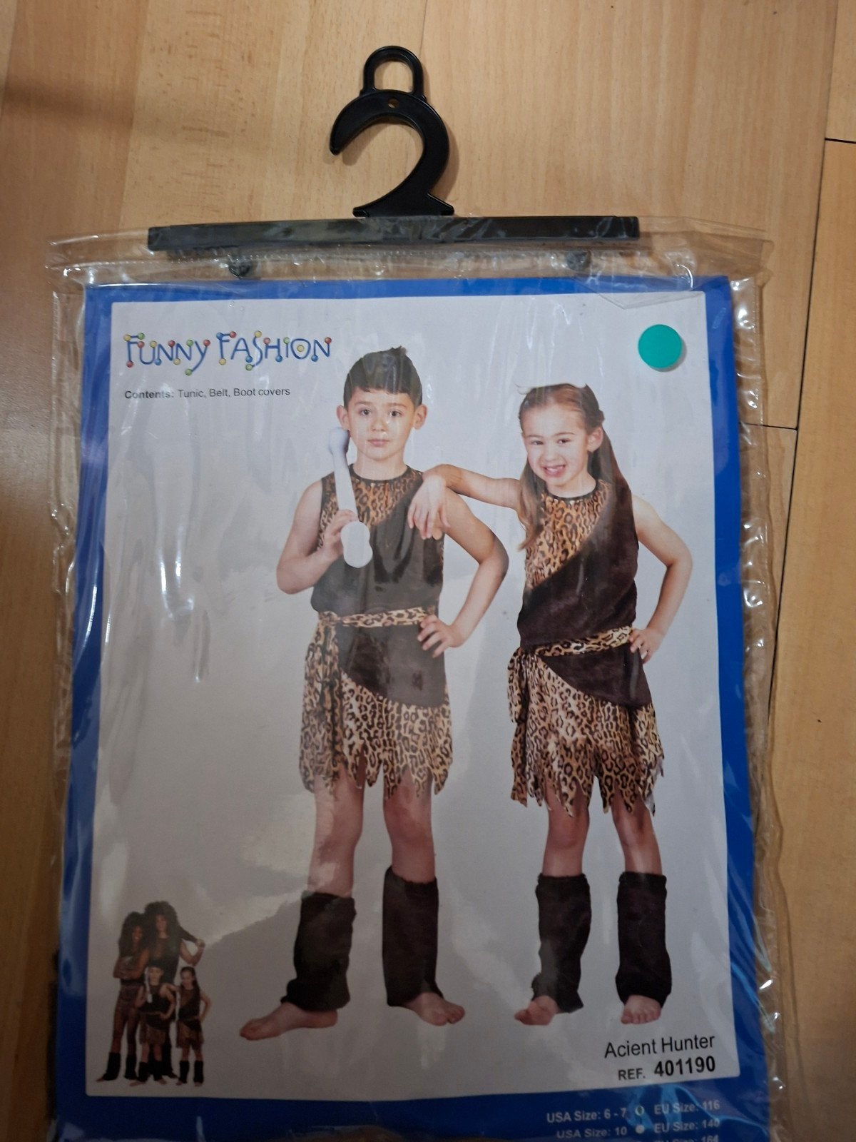 carnavals kleding nieuw 100 stuks € 350.00, Ophalen, Nieuw, Carnaval