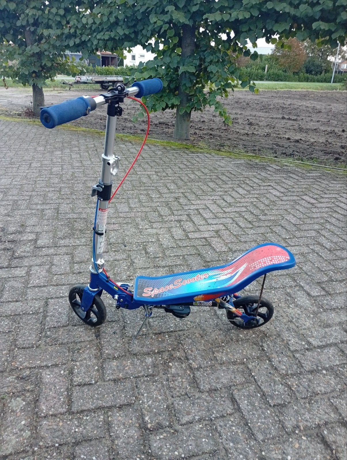 Space Scooter blauw - Zo goed als nieuw, Ophalen of Verzenden, Zo goed als nieuw, Gewone step, Space Scooter