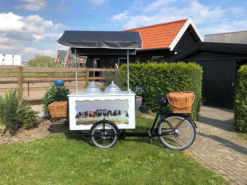 IJsbakfiets/ ijsfiets/ ijswagen/ ijscokar/ ijskraam huren, Ophalen of Verzenden